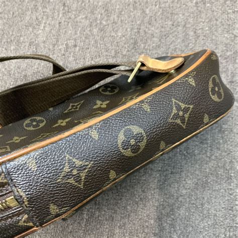 louis vuitton ca2130|Louis Vuitton monogram accessories.